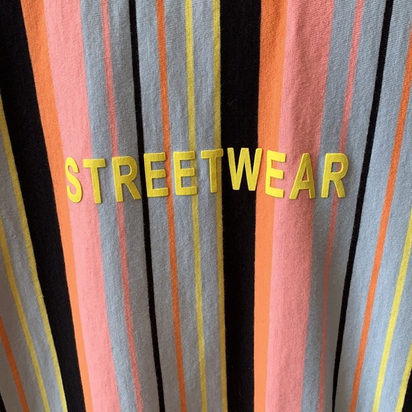 Streetwear Shirt - Picture 3 of 4